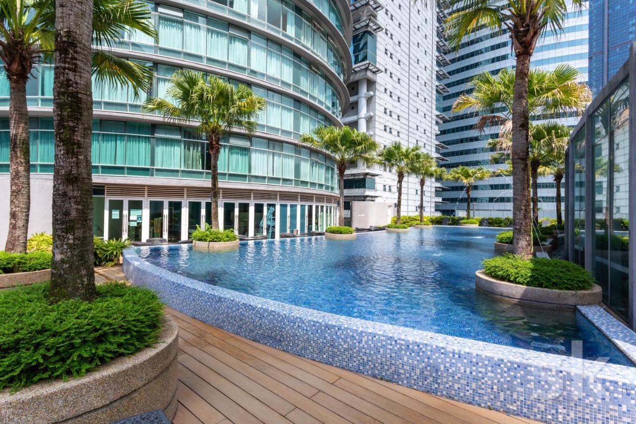 Vortex Suites Klcc By Nadia Guesthouse Куала-Лумпур Экстерьер фото