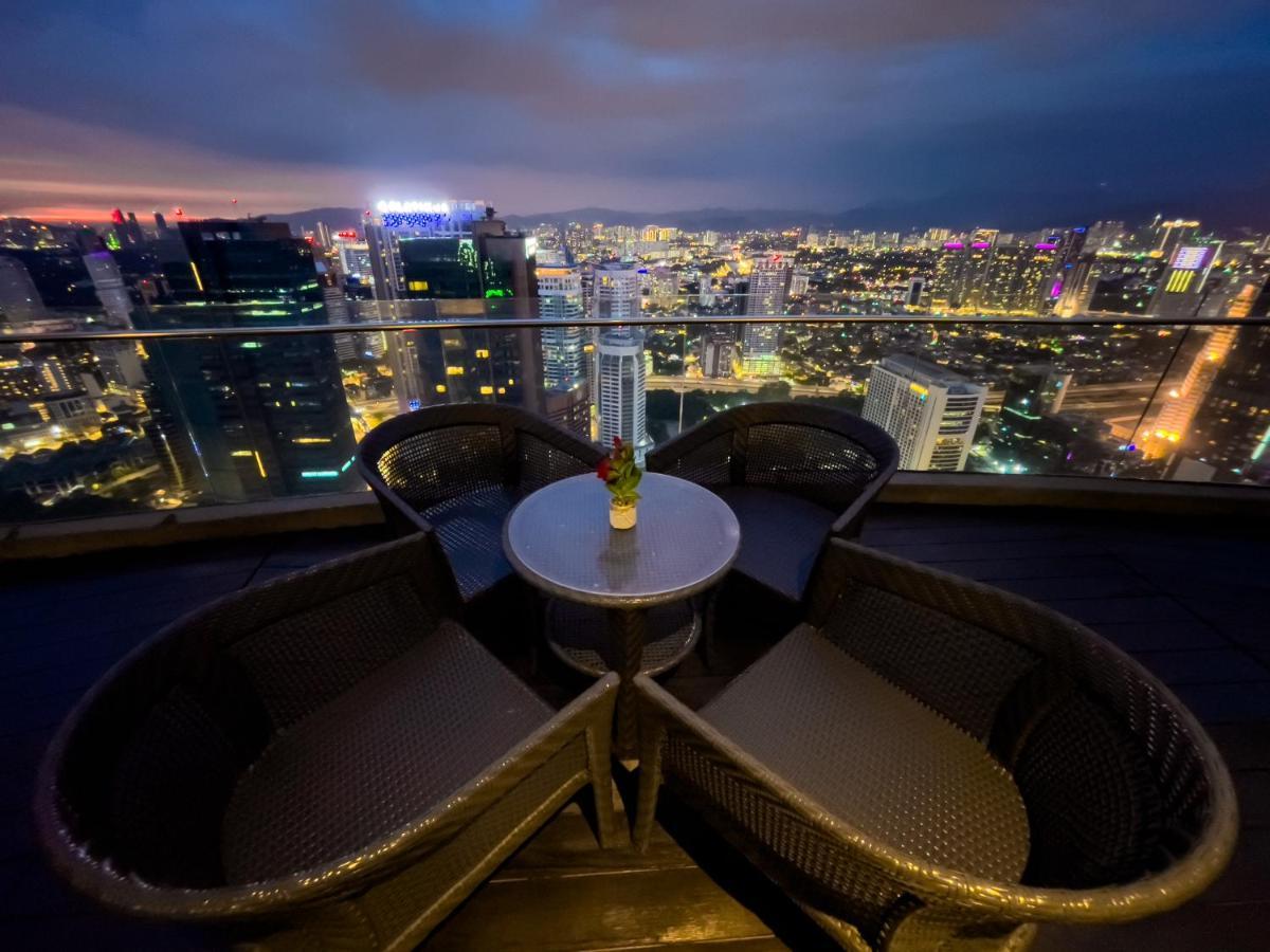Vortex Suites Klcc By Nadia Guesthouse Куала-Лумпур Экстерьер фото