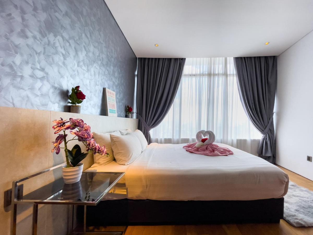 Vortex Suites Klcc By Nadia Guesthouse Куала-Лумпур Экстерьер фото