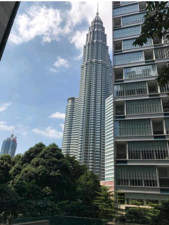 Vortex Suites Klcc By Nadia Guesthouse Куала-Лумпур Экстерьер фото