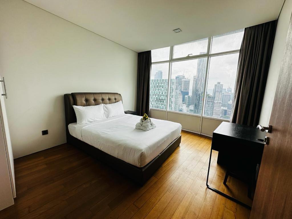 Vortex Suites Klcc By Nadia Guesthouse Куала-Лумпур Экстерьер фото