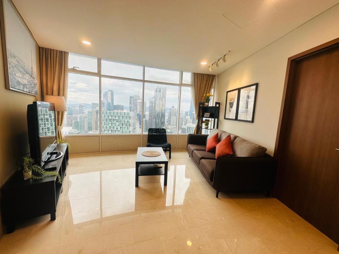 Vortex Suites Klcc By Nadia Guesthouse Куала-Лумпур Экстерьер фото